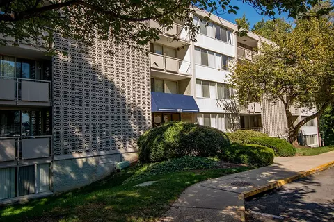1818 Metzerott Rd #18200A3, Adelphi, MD 20783 photo 26