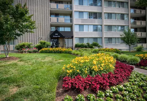 1818 Metzerott Rd #18200A3, Adelphi, MD 20783 photo 13