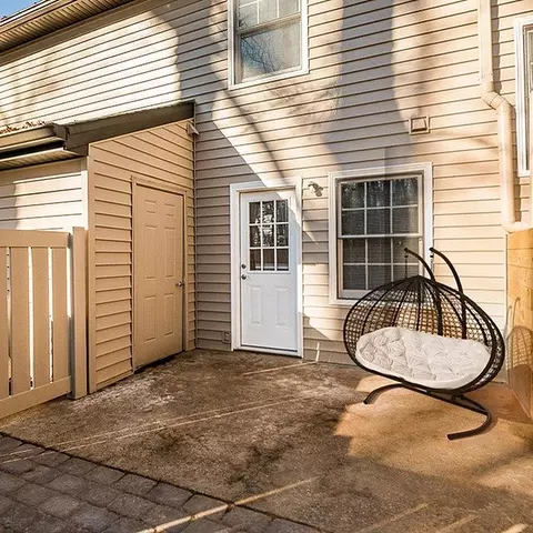 776 White Oaks Rd #2, Mooresville, NC 28115