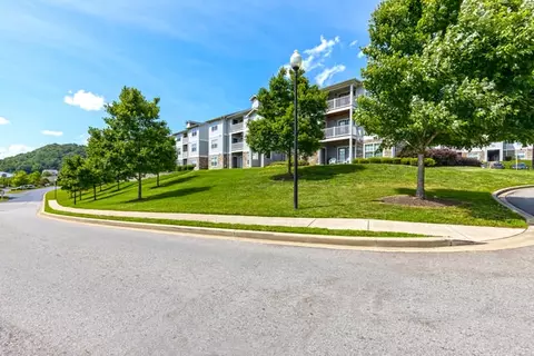 1164 Vantage Pointe Rd #4-301, Ashland City, TN 37015