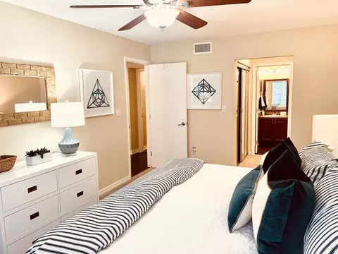 220 Calibre Downs Ln #2501, Palm Harbor, FL 34684