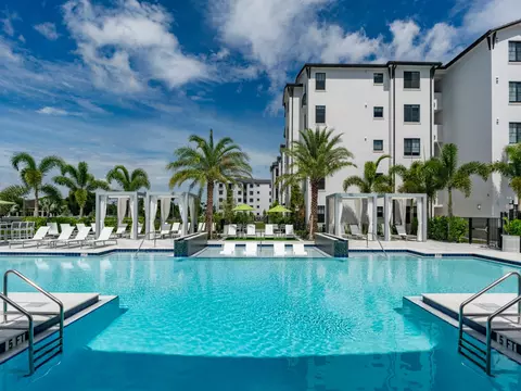 4200 NW 107th Ave #2409, Doral, FL 33178