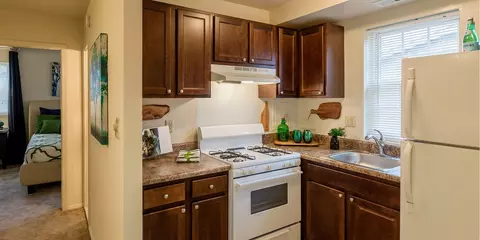 7669 Marcin Dr #G, Glen Burnie, MD 21061
