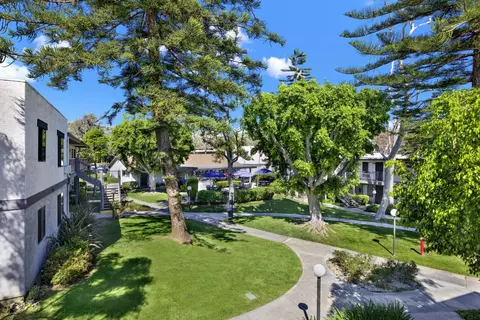 220 W Central Ave #706, Brea, CA 92821 photo 2