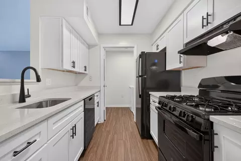 141 Willowdale Dr #201-34, Frederick, MD 21702 photo 2