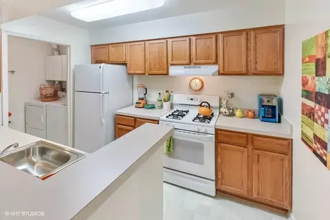 141 Willowdale Dr #201-34, Frederick, MD 21702 photo 3