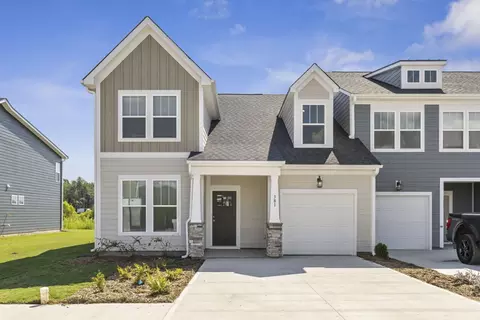 2253 Jeffress Rd #49, Mills River, NC 28759