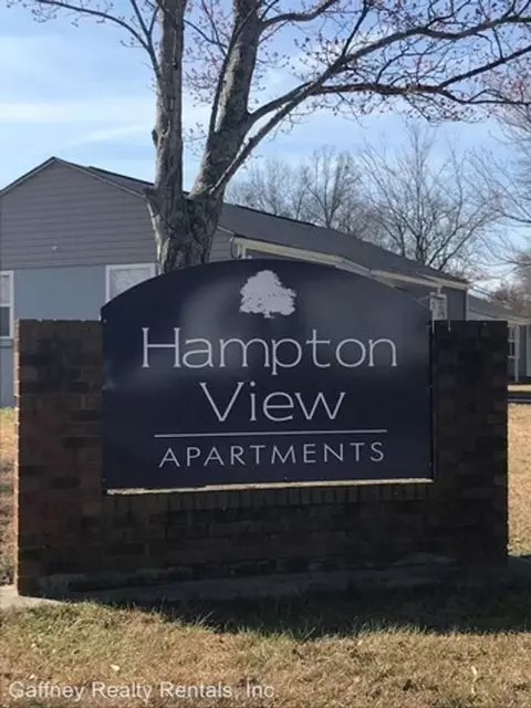 200 Hampton Ave #5B, Gaffney, SC 29341