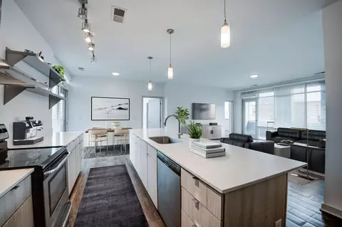 747 N College Ave #502, Indianapolis, IN 46202