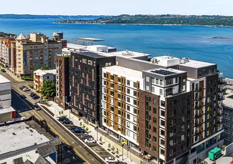 415 St Helens Ave #905, Tacoma, WA 98402