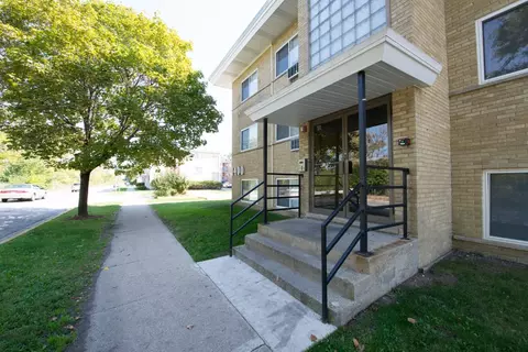 1400 Bataan Dr #1400-307, Broadview, IL 60155 photo 1