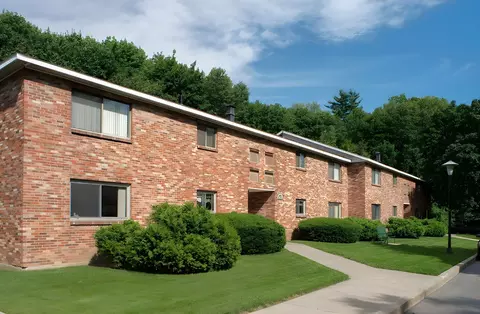 3 25th St #1, Troy, NY 12180
