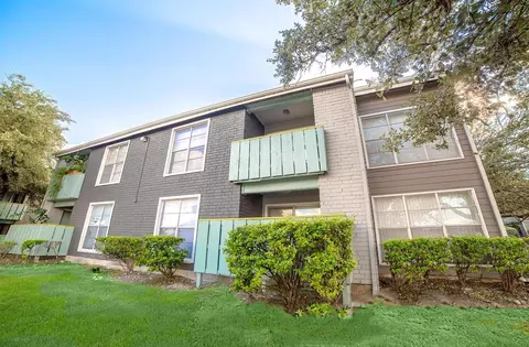 4615 Gardendale St #1505, San Antonio, TX 78240