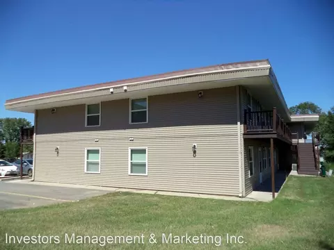 505 4th St SW #1, Minot, ND 58701