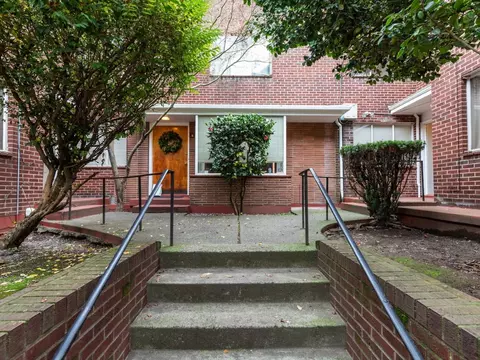 338 NW 20th Ave #1, Portland, OR 97209