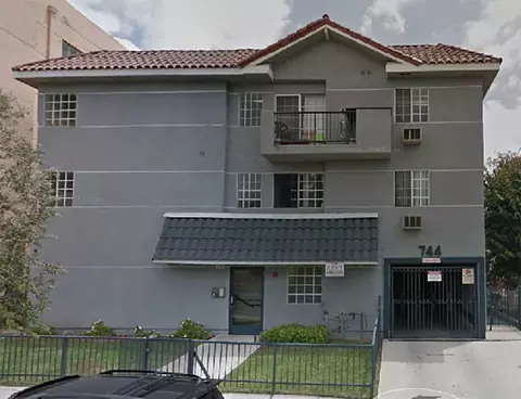 744 N Manhattan #204-207, Los Angeles, CA 90038