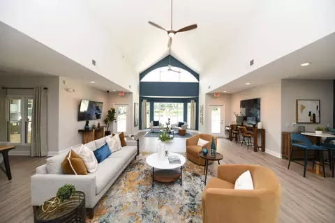 300 Long Shoals Rd #15U, Asheville, NC 28803