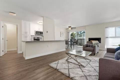 5800 Green Valley Cir #219, Culver City, CA 90230