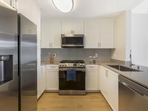 29128 Oak Creek Ln #006-0601, Agoura Hills, CA 91301