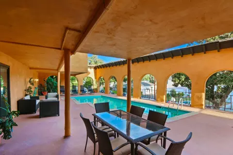 1377 E Windsor Rd #111, Glendale, CA 91205 photo 5