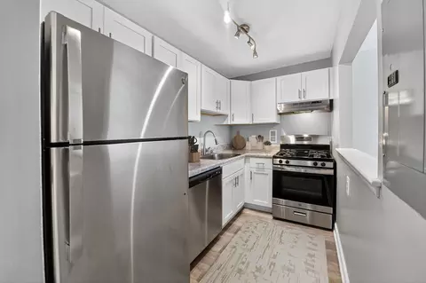 5802 Annapolis Rd #4-0614, Bladensburg, MD 20710