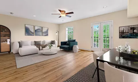 124 E Market St #412, West Chester, PA 19382