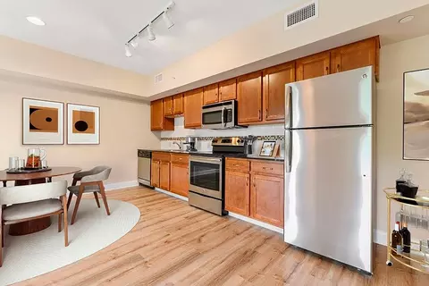 124 E Market St #412, West Chester, PA 19382