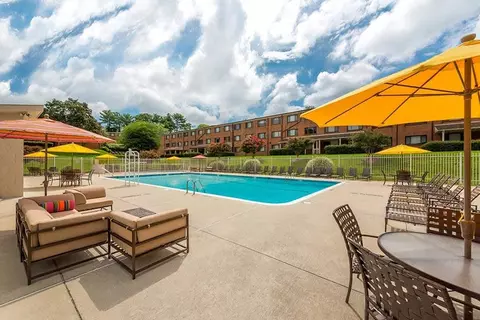 2535 Ross Rd #2424-202, Silver Spring, MD 20910