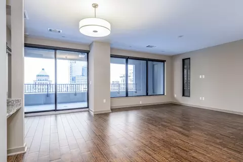 580 Walnut St #580-54, Cincinnati, OH 45202