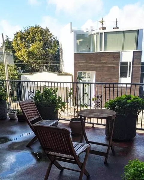 1040 Ashbury St #1, San Francisco, CA 94117