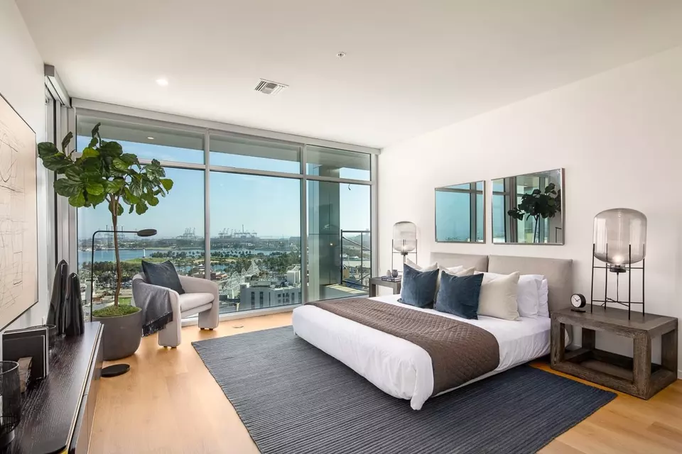  200 W Ocean #206, Long Beach, CA 90802 photo 2