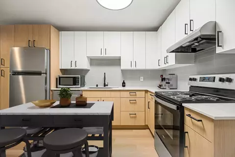 1820 Minor Ave #402, Seattle, WA 98101