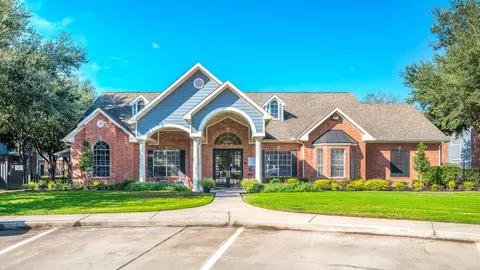 301 N Wesley Dr #513, League City, TX 77573