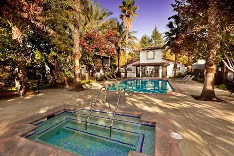 2400 Sierra Blvd #053, Sacramento, CA 95825