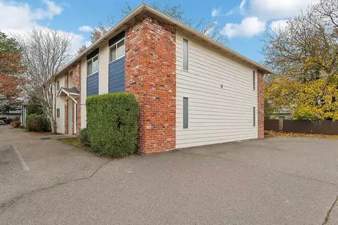 11555 SW 88th Ave #C-07, Tigard, OR 97223