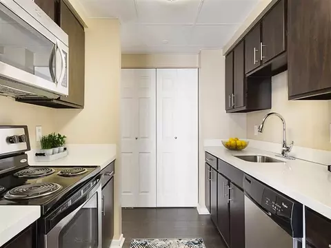 300 Prospect Ave #01-17E, Hackensack, NJ 07601 photo 9