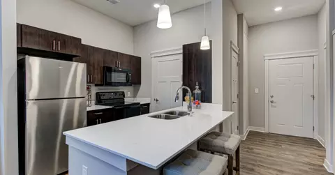 591 Monon Blvd #1-221, Carmel, IN 46032