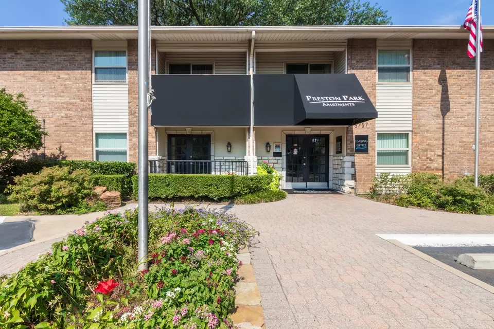  5757 Preston View Blvd #240, Dallas, TX 75240 photo 37