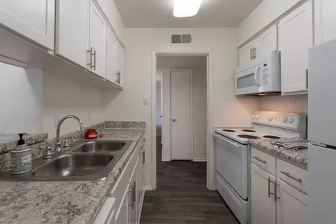 5757 Preston View Blvd #240, Dallas, TX 75240