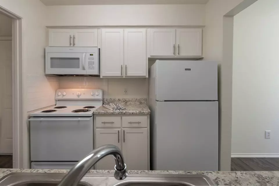  5757 Preston View Blvd #240, Dallas, TX 75240 photo 2