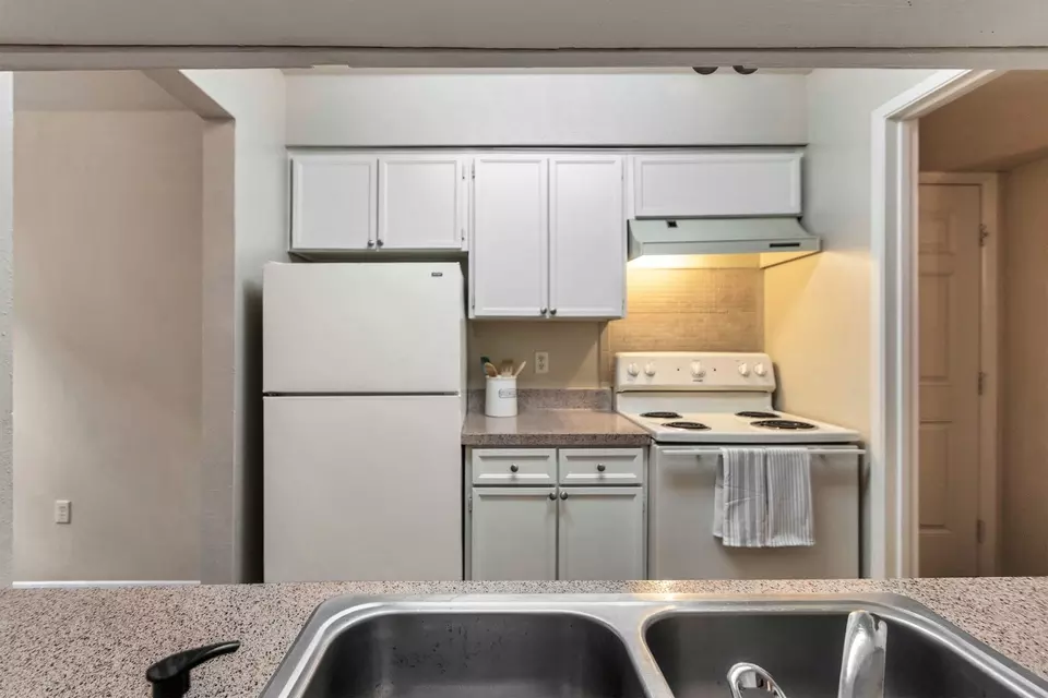  5757 Preston View Blvd #240, Dallas, TX 75240 photo 4