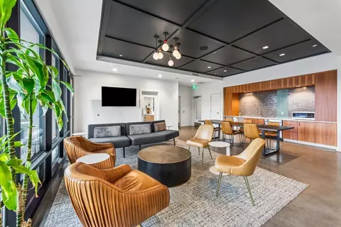 514 SE Belmont St #209, Portland, OR 97214