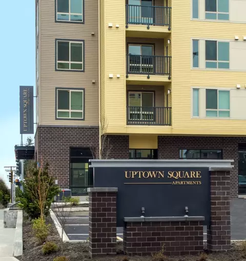1066 S 320th St #B405, Federal Way, WA 98003