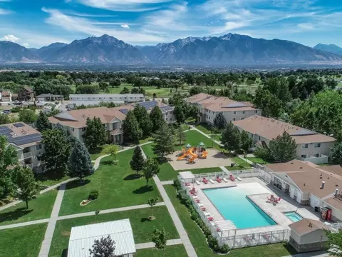 2812 W 8580 S #220, West Jordan, UT 84088
