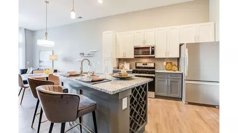 1225 Veterans Way #1200-208, Carmel, IN 46032