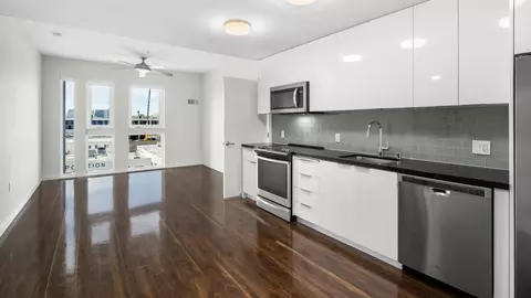 1010 16th St #326, San Francisco, CA 94107