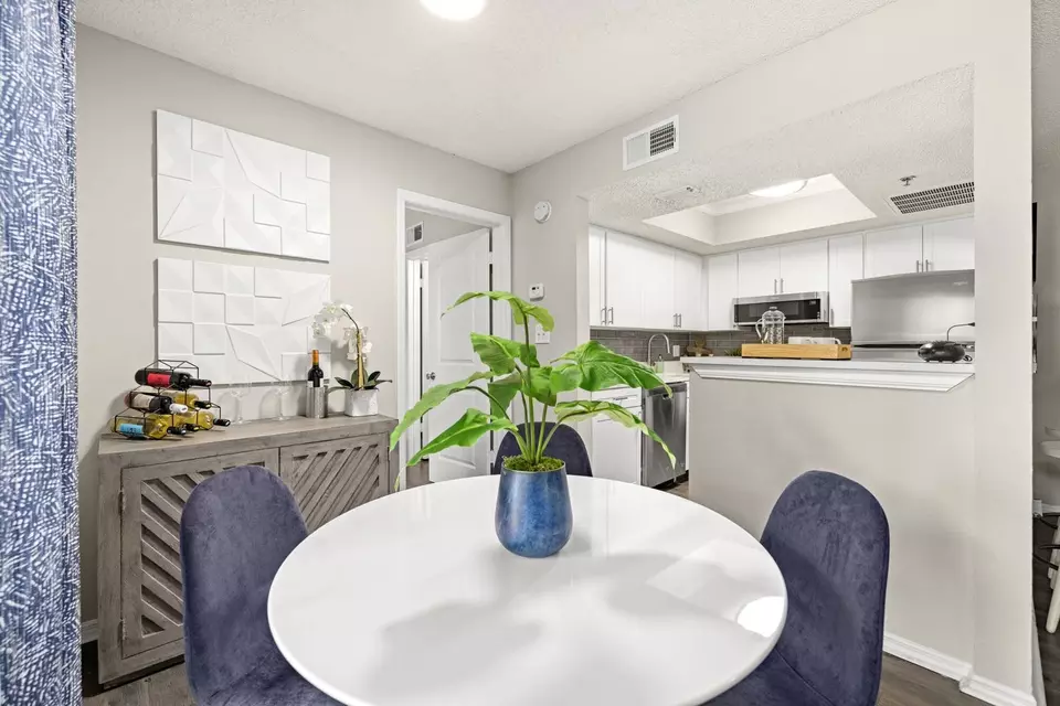  4800 S Westshore Blvd #812, Tampa, FL 33611 photo 8