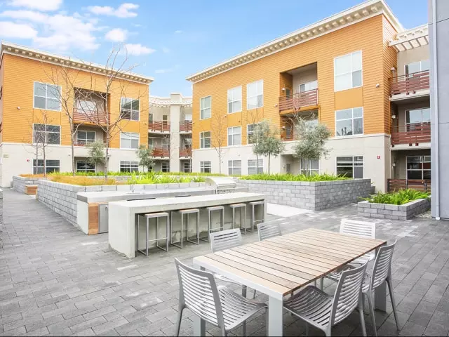  2089 Pacific Blvd #2-311, San Mateo, CA 94403 photo 2