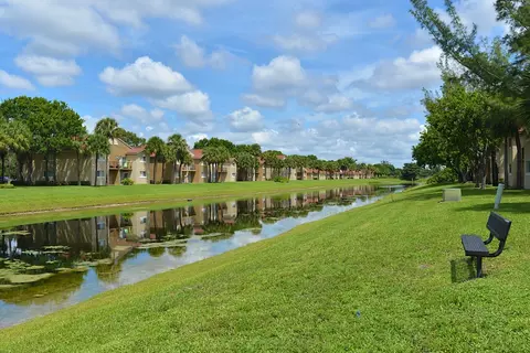 1081 Benoist Farms Rd #1200-E, West Palm Beach, FL 33411