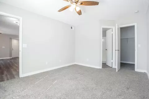 3024 N Powers Dr #302, Orlando, FL 32818